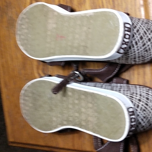 Roxy womens sandal  sz6.5 - Picture 4 of 7